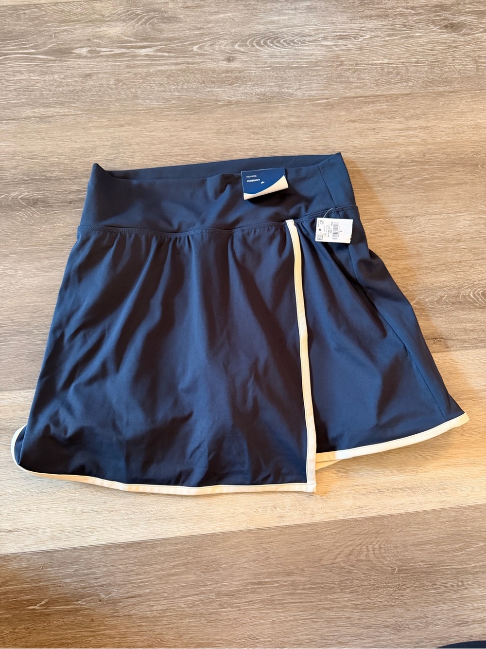 NWT Old Navy PowerSoft High-Waisted Faux-Wrap Skort in Navy Blue - Size Small